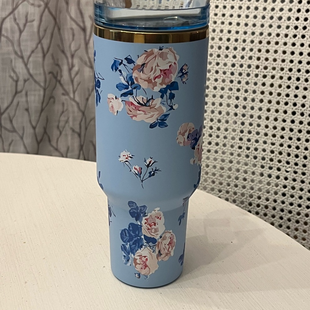 Blue Floral 40oz Tumbler - Picture 4 of 6